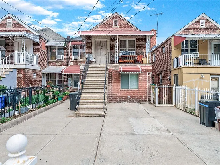 d0edce0ec89bb78a7310f3fba62d9ba3-cc_ft_768